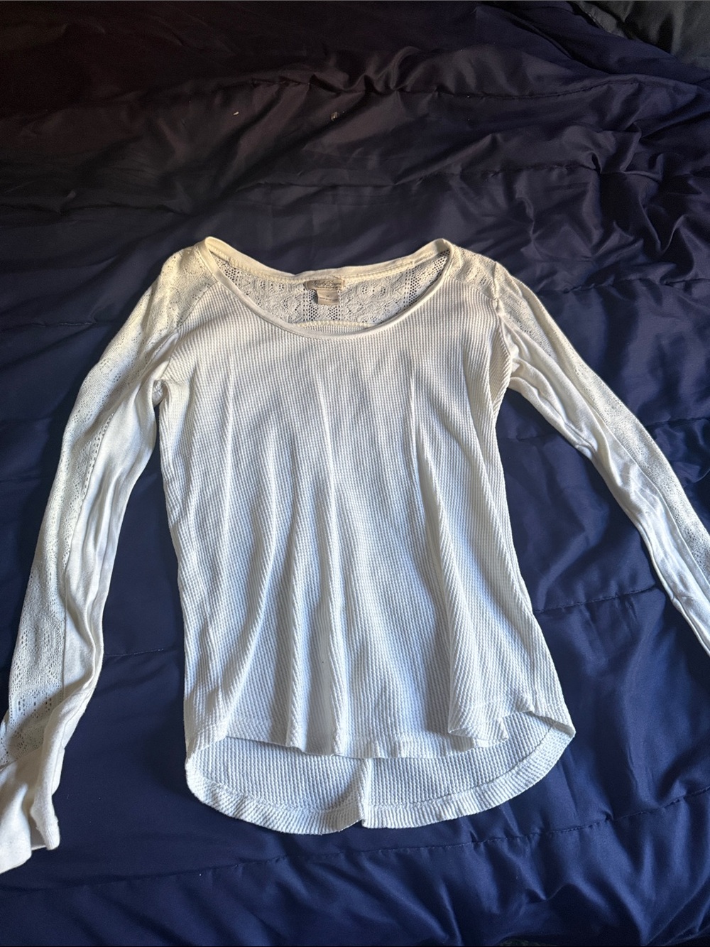 Lucky Brand Women's White Long Sleeve Scoop Neck Tee with Lace Detail